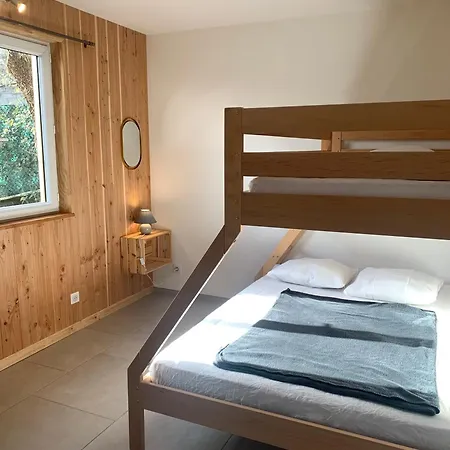 Кемпинг Les Chenes 2*